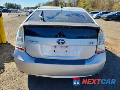 Zdjęcie 6 z 12 samochodu: 2010 TOYOTA PRIUS III VIN:JTDKN3DU4A0005101 - miniatura