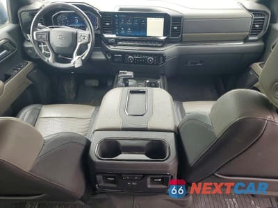 Zdjęcie 8 z 12 samochodu: 2022 CHEVROLET SILVERADO K1500 ZR2 VIN:3GCUDHELXNG670746 - miniatura