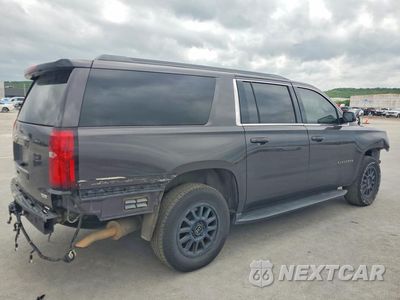 Trzecie zdjęcie samochodu z tyłu: 2017 CHEVROLET SUBURBAN C1500 LS VIN:1GNSCGKC6HR389595 - miniatura