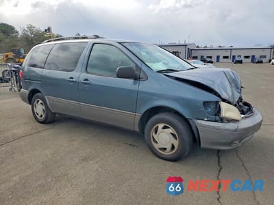 Czwarte zdjęcie samochodu z boku: 2001 TOYOTA SIENNA XLE VIN:4T3ZF13C01U351733 - miniatura