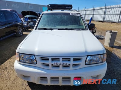 Piąte zdjęcie samochodu w środku: 2002 ISUZU RODEO S VIN:4S2DM58W824700666 - miniatura