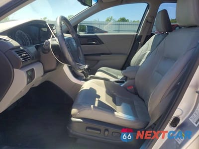 Zdjęcie 7 z 13 samochodu: 2015 HONDA ACCORD EXL VIN:1HGCR2F82FA070972 - miniatura