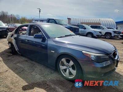 Czwarte zdjęcie samochodu z boku: 2007 BMW 525 XI VIN:WBANF33537CW69673 - miniatura