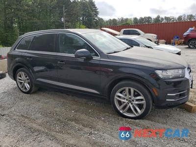 Czwarte zdjęcie samochodu z boku: 2017 AUDI Q7 PRESTIGE VIN:WA1VAAF71HD010144 - miniatura