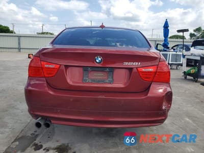 Zdjęcie 6 z 12 samochodu: 2011 BMW 328 I VIN:WBAPH7C51BE681246 - miniatura