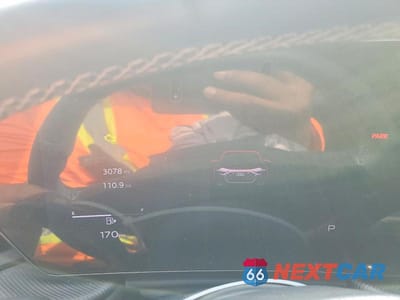 Zdjęcie 9 z 13 samochodu: 2025 AUDI SQ5 SPORTBACK PREMIUM PLUS VIN:WA1B5AGU8S2099824 - miniatura