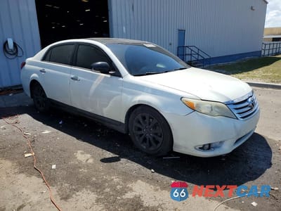 Czwarte zdjęcie samochodu z boku: 2011 TOYOTA AVALON LIMITED VIN:4T1BK3DB9BU421061 - miniatura