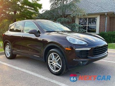 2016 PORSCHE CAYENNE WP1AA2A28GKA36464 - główne zdjęcie licytacji z USA - miniatura
