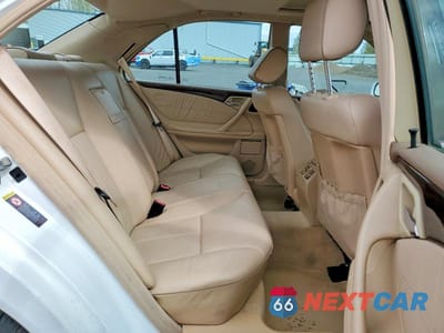 Zdjęcie 10 z 12 samochodu: 2001 MERCEDES-BENZ E 320 VIN:WDBJF65J31B259867 - miniatura
