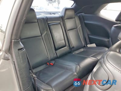 Zdjęcie 10 z 12 samochodu: 2017 DODGE CHALLENGER SXT VIN:2C3CDZAG2HH629398 - miniatura