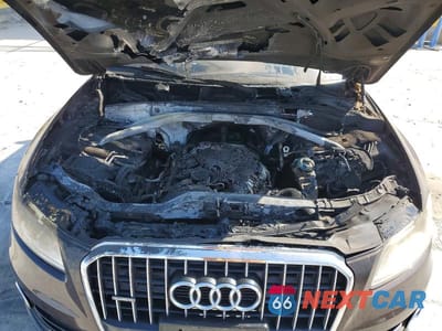Zdjęcie 11 z 12 samochodu: 2014 AUDI Q5 PREMIUM PLUS VIN:WA1LFAFP9EA124544 - miniatura