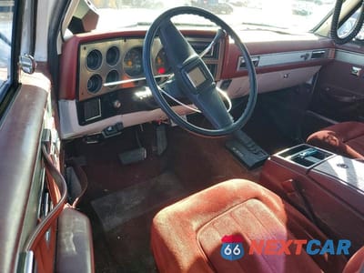 Zdjęcie 8 z 12 samochodu: 1987 CHEVROLET BLAZER V10 VIN:1GNEV18K4HF177783 - miniatura