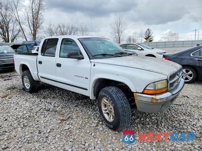 Czwarte zdjęcie samochodu z boku: 2001 DODGE DAKOTA QUAD VIN:1B7HG2AN01S293408 - miniatura