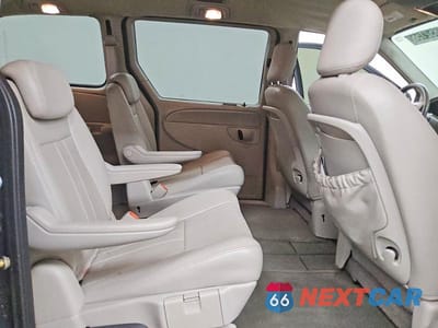 Zdjęcie 11 z 13 samochodu: 2006 DODGE GRAND CARAVAN SXT VIN:2D4GP44LX6R792875 - miniatura