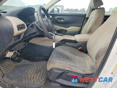 Zdjęcie 7 z 14 samochodu: 2025 HONDA HR-V LX VIN:3CZRZ1H38SM704572 - miniatura