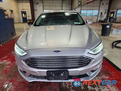 Piąte zdjęcie samochodu w środku: 2017 FORD FUSION SE VIN:3FA6P0T9XHR101564 - miniatura