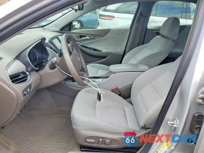Zdjęcie 7 z 13 samochodu: 2017 CHEVROLET MALIBU LT VIN:1G1ZE5ST7HF131652 - miniatura