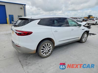 Trzecie zdjęcie samochodu z tyłu: 2021 BUICK ENCLAVE PREMIUM VIN:5GAERCKW3MJ246900 - miniatura