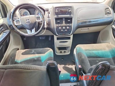 Zdjęcie 8 z 14 samochodu: 2017 DODGE GRAND CARAVAN VIN:2C4RDGBG5HR780318 - miniatura