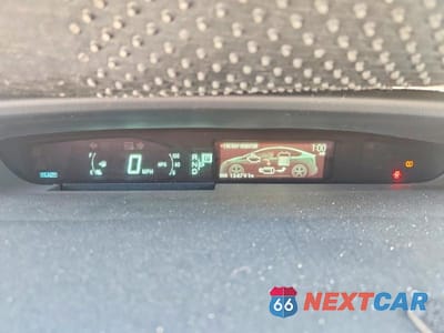 Zdjęcie 9 z 13 samochodu: 2013 TOYOTA PRIUS TWO VIN:JTDKN3DU9D5584917 - miniatura