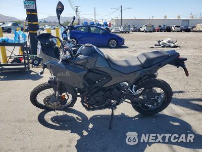Trzecie zdjęcie samochodu z tyłu: 2026 KAWASAKI KLE 500 ABS VIN:ML5LEGC10TDAA2719 - miniatura