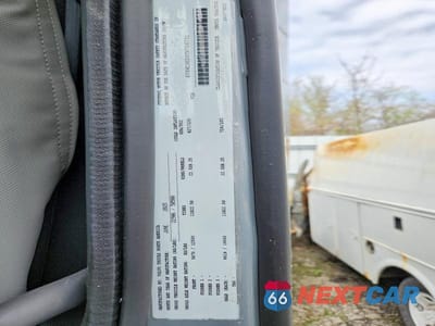 Zdjęcie 10 z 10 samochodu: 2026 VOLVO VNR VIN:4V4WC9EH6TN706731 - miniatura