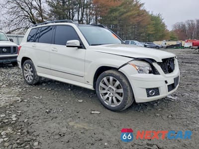 Czwarte zdjęcie samochodu z boku: 2012 MERCEDES-BENZ GLK 350 4MATIC VIN:WDCGG8HB9CF766920 - miniatura
