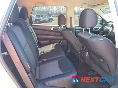Zdjęcie 11 z 13 samochodu: 2019 NISSAN PATHFINDER S VIN:5N1DR2MM8KC585780 - miniatura