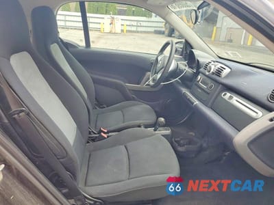 Zdjęcie 10 z 12 samochodu: 2012 SMART CARS FORTWO PASSION VIN:WMEEJ3BA7CK567908 - miniatura