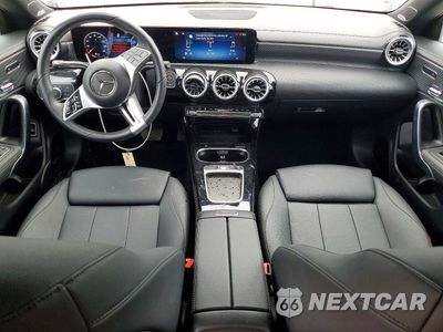 Zdjęcie 8 z 12 samochodu: 2025 MERCEDES-BENZ CLA 250 VIN:W1K5J4GB0SN557925 - miniatura