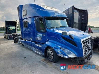 Drugie zdjęcie samochodu z przodu: 2022 VOLVO VNL SEMI TRUCK VIN:4V4NC9EH8NN303803 - miniatura