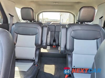 Zdjęcie 10 z 13 samochodu: 2024 FORD EXPLORER XLT VIN:1FMSK8DH5RGA70790 - miniatura