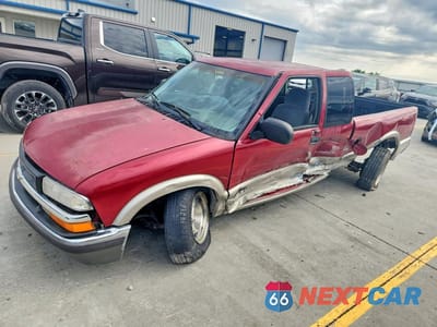 1999 CHEVROLET S TRUCK S10 1GCCS19XXX8182623 - główne zdjęcie licytacji z USA - miniatura