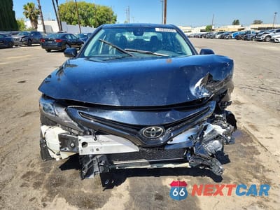 Piąte zdjęcie samochodu w środku: 2023 TOYOTA CAMRY SE VIN:4T1G11AK7PU814680 - miniatura