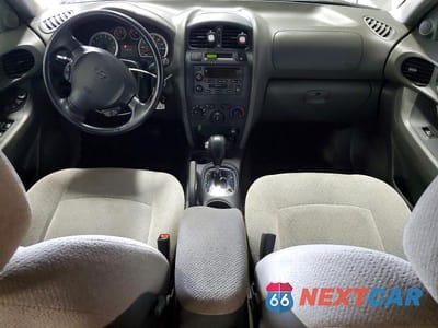 Zdjęcie 8 z 11 samochodu: 2005 HYUNDAI SANTA FE GLS VIN:KM8SC13D25U904075 - miniatura