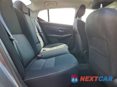 Zdjęcie 10 z 12 samochodu: 2020 NISSAN SENTRA SV VIN:3N1AB8CV1LY262661 - miniatura