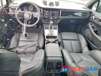 Zdjęcie 8 z 14 samochodu: 2025 PORSCHE MACAN BASE VIN:WP1AA2A58SLB05604 - miniatura