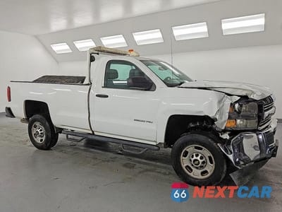 Czwarte zdjęcie samochodu z boku: 2015 CHEVROLET SILVERADO C2500 HEAVY DUTY VIN:1GB0CUEGXFZ140912 - miniatura