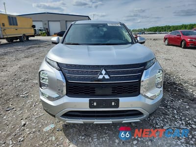 Piąte zdjęcie samochodu w środku: 2024 MITSUBISHI OUTLANDER SE VIN:JA4J3VA86RZ014243 - miniatura