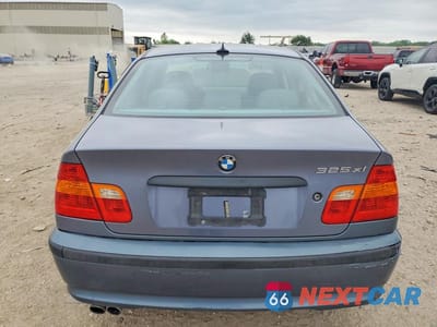 Zdjęcie 6 z 12 samochodu: 2004 BMW 325XI VIN:WBAEU334X4PR10825 - miniatura