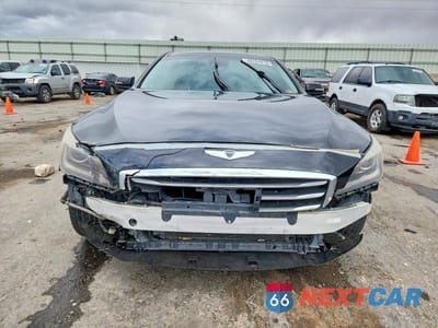Piąte zdjęcie samochodu w środku: 2016 HYUNDAI GENESIS 3.8L VIN:KMHGN4JE8GU142533 - miniatura