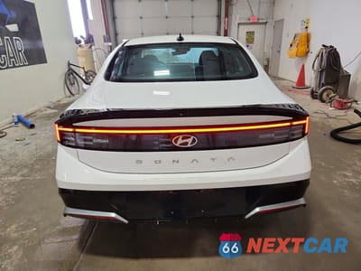 Zdjęcie 6 z 12 samochodu: 2025 HYUNDAI SONATA SEL VIN:KMHL64JA7SA428473 - miniatura