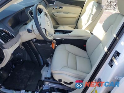 Zdjęcie 7 z 13 samochodu: 2025 VOLVO XC90 PLUS VIN:YV4H60PE2S1331658 - miniatura