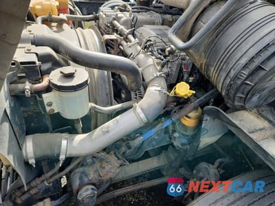 Zdjęcie 7 z 10 samochodu: 2012 INTERNATIONAL PROSTAR SEMI TRUCK VIN:3HSDJSJR2CN672765 - miniatura