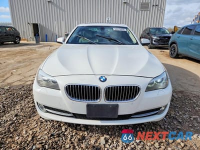 Piąte zdjęcie samochodu w środku: 2011 BMW 535 XI VIN:WBAFU7C59BDU54688 - miniatura