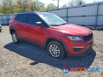 Czwarte zdjęcie samochodu z boku: 2017 JEEP COMPASS SPORT VIN:3C4NJDAB1HT642266 - miniatura