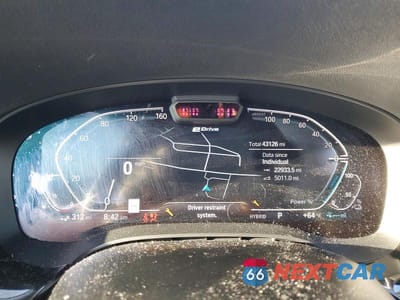 Zdjęcie 9 z 12 samochodu: 2022 BMW 530XE VIN:WBA33AG00NCK89870 - miniatura