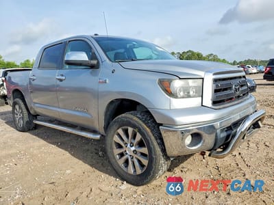 Czwarte zdjęcie samochodu z boku: 2011 TOYOTA TUNDRA CREWMAX LIMITED VIN:5TFHW5F14BX198025 - miniatura