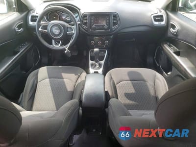 Zdjęcie 8 z 13 samochodu: 2018 JEEP COMPASS SPORT VIN:3C4NJCAB2JT263292 - miniatura