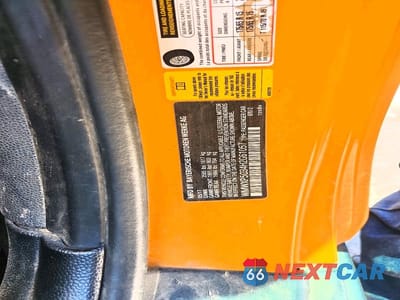 Zdjęcie 12 z 12 samochodu: 2017 MINI COOPER VIN:WMWXP5C34H2G61057 - miniatura
